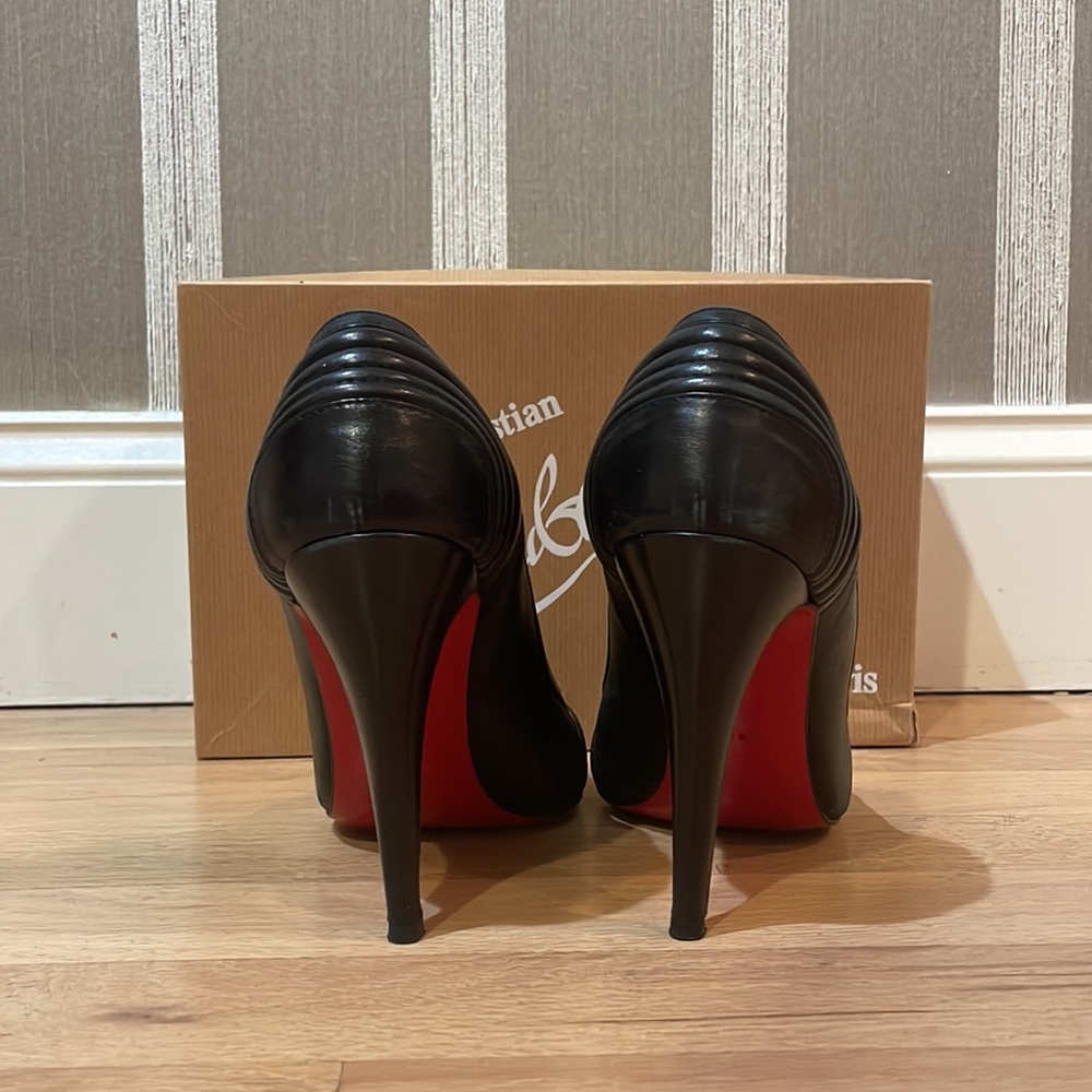 Christian Louboutin, size 9.5 / 39.5, black leather shoe 100% Authentic!!! - Picture 5 of 9